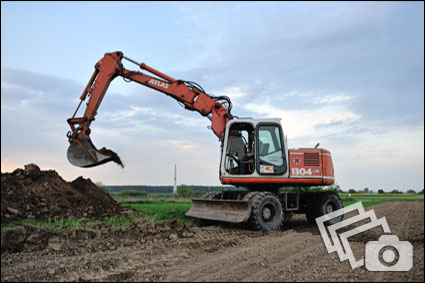 Fotogalerie - Erdarbeiten | Einbindung ins Stromnetz | 30.04.2014