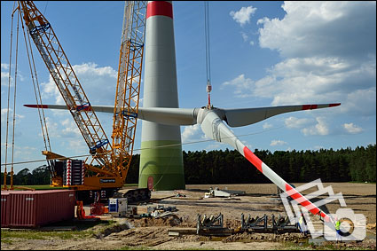 Fotogalerie - Hochziehen des Rotors - 20.05.2014