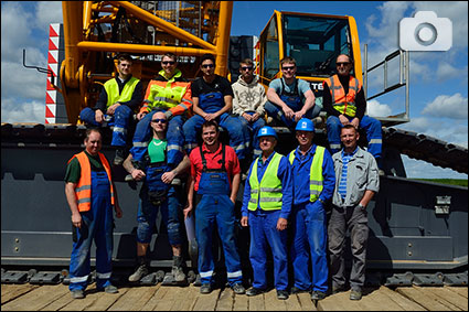 Aufbauteam 21 von ENERCON + Kranteam von SARENS Aufbauteam 21 von ENERCON + Kranteam von SARENS